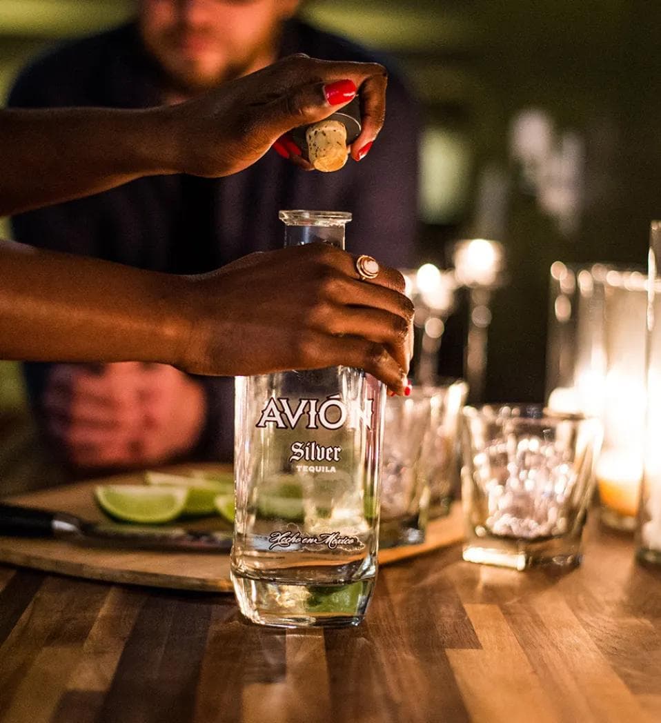 Avion product 1 of 3